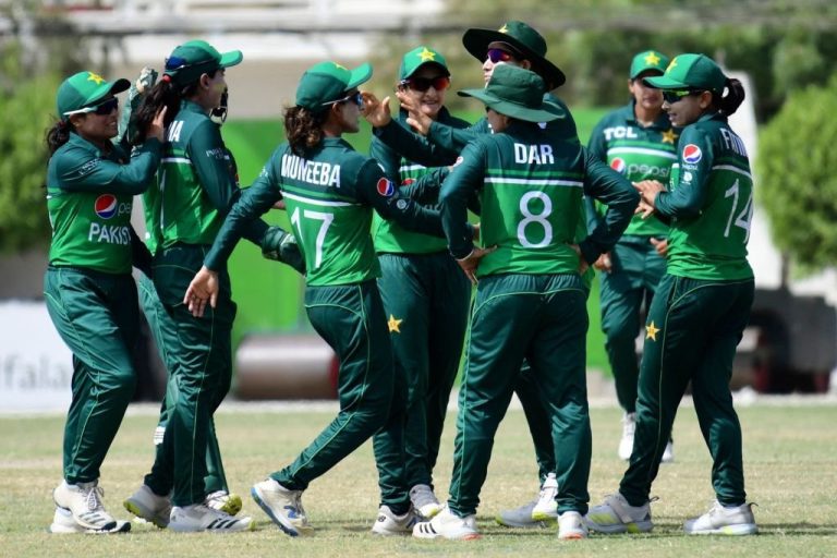 Pakistan Women's Cricket Team Wins Thrilling Match Against South Africa