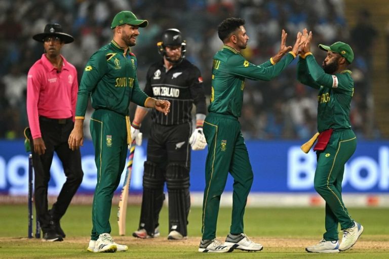 sa vs nz: South Africa winning streak continues with Black caps defeat