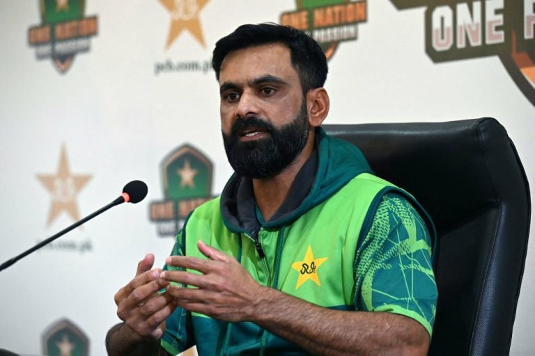 Hafeez reveal Chats with Imad Wasim, Mohammad Amir