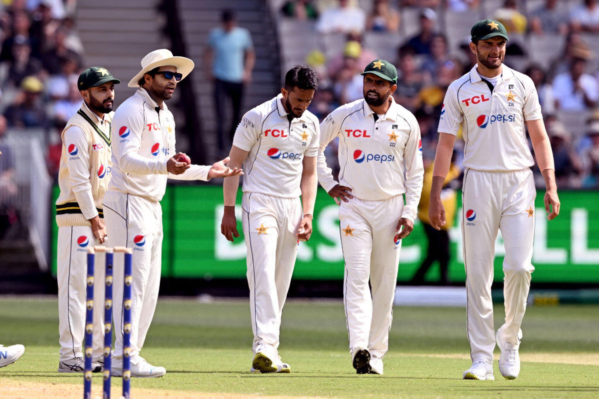 Australia vs Pakistan: Can Australia's 318 Puts Pressure on Pakistan?