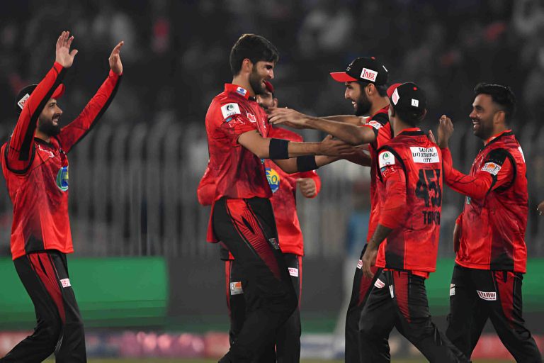 PSL 2024: Lahore Qalandars Break Losing Streak with Victory Against Islamabad United