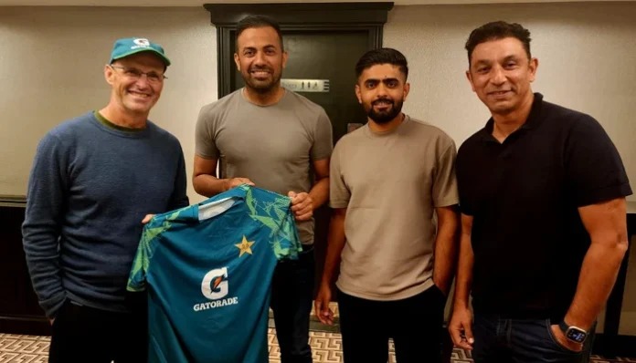 Gary Kirsten Joins Pakistan Team in Leeds Ahead of T20I Series