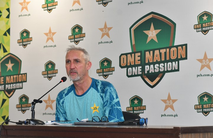 Gillespie Highlights Fitness and Consistency Issues in First Press Conference as Pakistan Test Cricket Coach